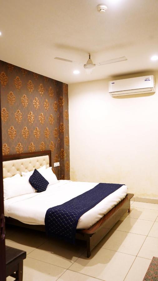 Aa Hotels & Resorts Zirakpur Εξωτερικό φωτογραφία